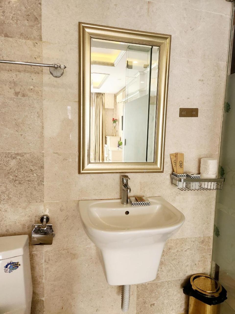 הו צ'י מין סיטי F F House Homestay מראה חיצוני תמונה